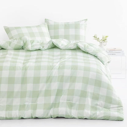 Wake In Cloud - Gingham Comforter Set, Plaid Buffalo Check Checkered Cottagecore Cute Geometric, Soft Lightweight Bedding, 3 Pieces, Sage Green, Queen Size