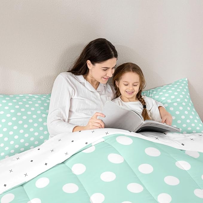 Manfei Polka Dots Comforter Set,Modern Geometric Circles Abstract Simple Art Bedding Set for Adults Living Room,Cartoon French Style Dots Green White Quilt Set 3 Pcs with 2 Pillowcases,King