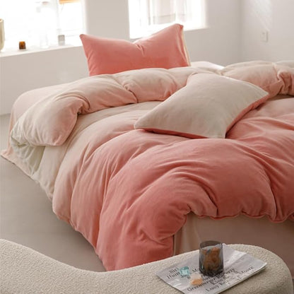 CLOTHKNOW Pink White Velvet Queen Comforter Set Fluffy Bedding Comforter Sets Warm Soft Gradient Pink White Comforter with 2 x Pillow Cases | Soft