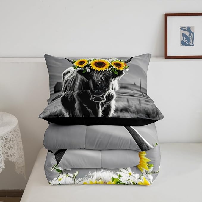 Highland Cow Comforter Set Queen Size for Adult Women Sunflower Cow Print Down Comforter Farmhouse Wild Animal Cows with Gray Fur Quilted Duvet Decor 3 Pcs Bedding ,1 Duvet Cover + 2 Pillowcases