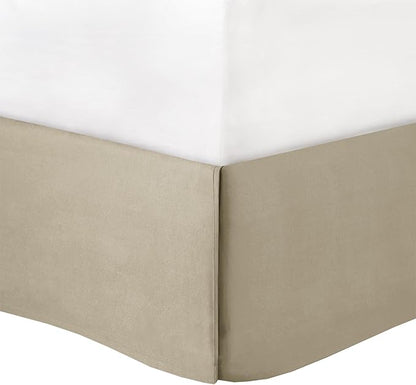 Madison Park Palmer Comforter Set-Luxury Faux Suede Design, Striped Accent, All Season Down Alternative Bedding, Matching Shams, Decorative Pillow, Bed Skirt, King (104 in x 92 in), Green 7 Piece