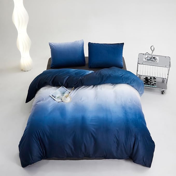 KAREVER Blue and White Gradient Comforter Set - Cal King, Modern Farmhouse Flannel Comforter with Soft Quilt