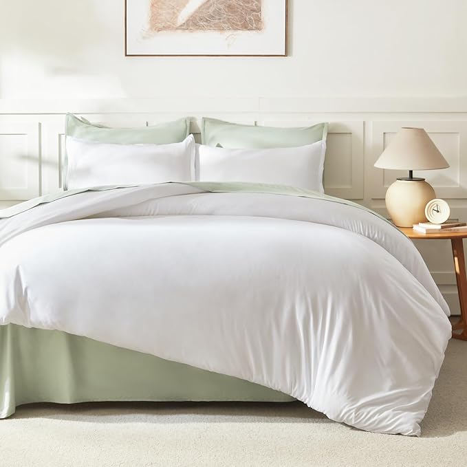 Litanika White Comforter Set Queen Size, 3 Pieces Lightweight Solid Bedding Comforter Set, All Season Fluffy Bed Set (90x90In Comforter & 2 Pillowcases)