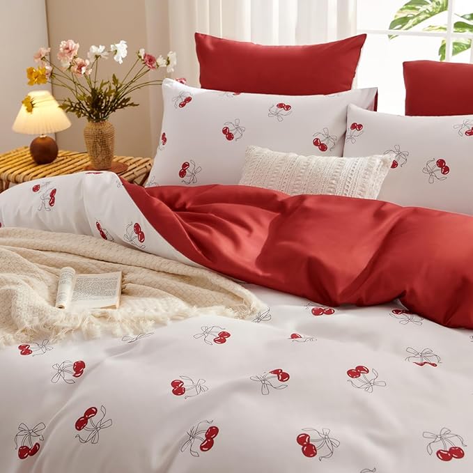 White Twin Comforter Set - Red Cherry Quilt Bedding Set 2 Pieces, Comforter Set Twin Size, Soft & Lightweight Comforter(68‘’ x 90‘’) for Girl All Season & 1 Pillowcase(30‘’x20‘’)