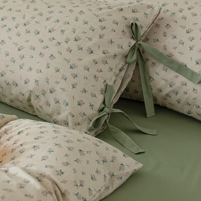 MKXI White and Pink Comforter Set - Queen Size with Flowers, Floral Print, Textured Garden Comforter