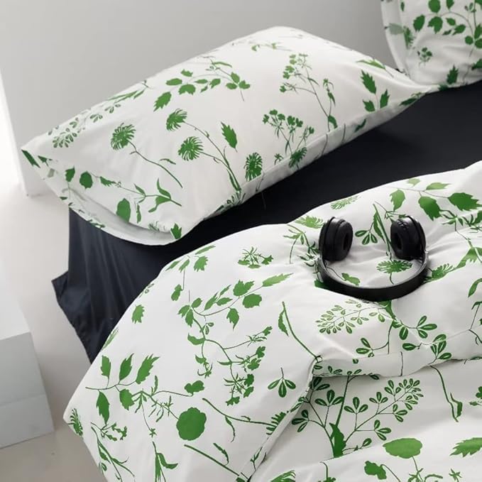 CLOTHKNOW White Green Comforter Set California King Green Floral Bedding Comforter Sets Green Flowers Bedding Cal King Green Boho Bed Comforters 3Pcs Green White Comforter Sets Cal King