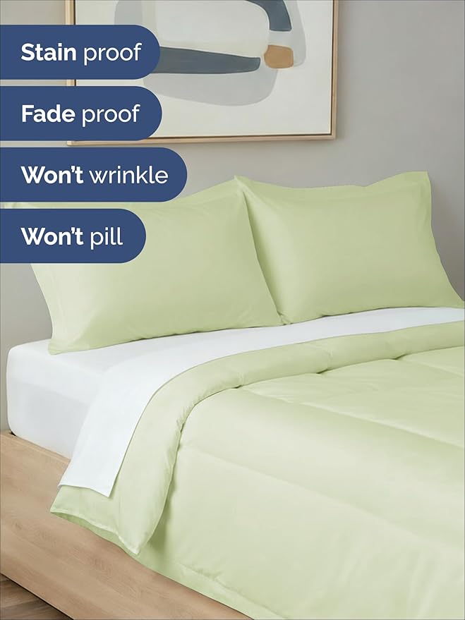 Queen Comforter Set - 3 Piece Bed Set for All Seasons - 1 Soft Quilted Comforter w/ Corner Tabs & 2 Pillow Shams - Comfy, Cozy & Breathable - Premium Down Duvet Insert - Queen Size, Light Sage Green