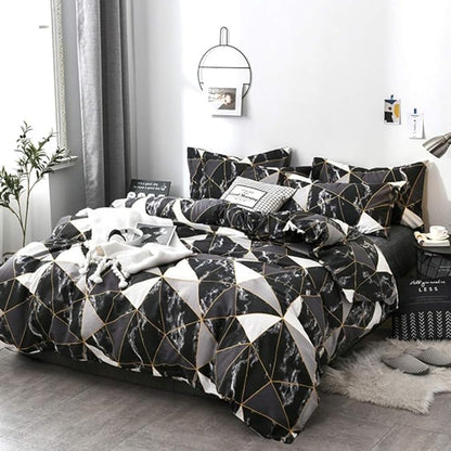 CLOTHKNOW Black White California King Comforter Set 3Pcs Marble Triangle Bedding Comforter Sets Geometric Comforter with 2 x Pillow Cases