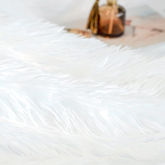 JONIYEAR Oversized Decorative Fluffy Faux Fur Throw Blanket Twin Size 60" x 71",Soft Large Luxury Lightweight Furry Blanket,Accent Cozy Shaggy Plush Thick Warm Fuzzy Blankets for Winter Bed Sofa,White