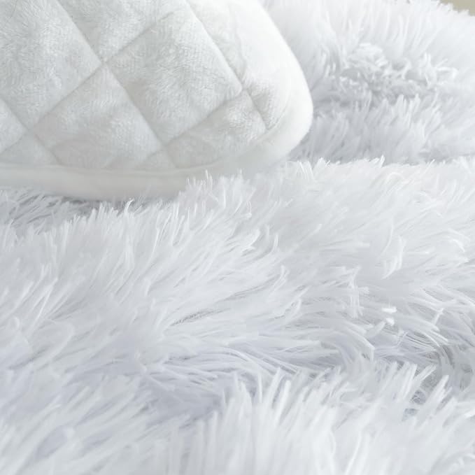 UOZZI BEDDING Faux Fur Comforter Set Queen 3 Pieces - 1 Shaggy Comforter with 2 Pillowcases - Ultra Soft and Easy Care Luxury Plush Warm Winter Duvet Set (Pure White, Twin)