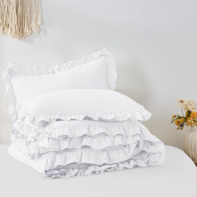 FUANNA Queen Comforter Set White 3 Pieces, Ruffle Shabby Chic Queen Bed Set, Fluffy Lightweight Soft Bed in a Bag Queen for All Seasons, Farmhouse Bedding Comforter Sets(1 Comforter & 2 Pillowshams)