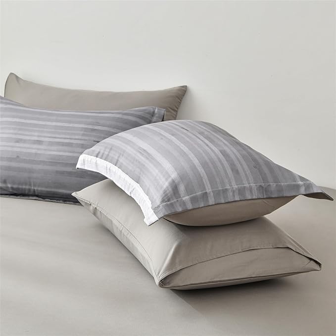 KAKIJUMN 7 Piece Bed in a Bag Stripe Comforter Set King Size, White Grey Patchwork Striped Comforter and Sheet Set, All Season Soft Microfiber Complete Bedding Set(Light Grey,King)