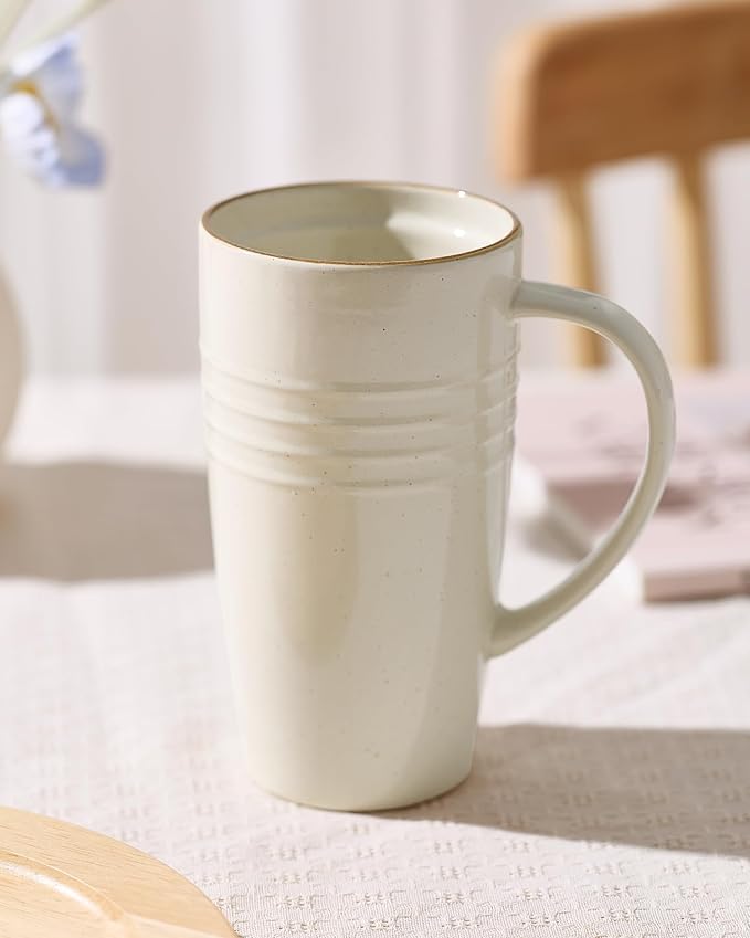 famiware Jupiter Large Coffee Mug, 20oz Coffee Mug with Lid, Ceramic Cup with Handle for Latte, Tea, Cocoa, Milk, Home & Office, Microwave and Dishwasher Safe, Vanilla White