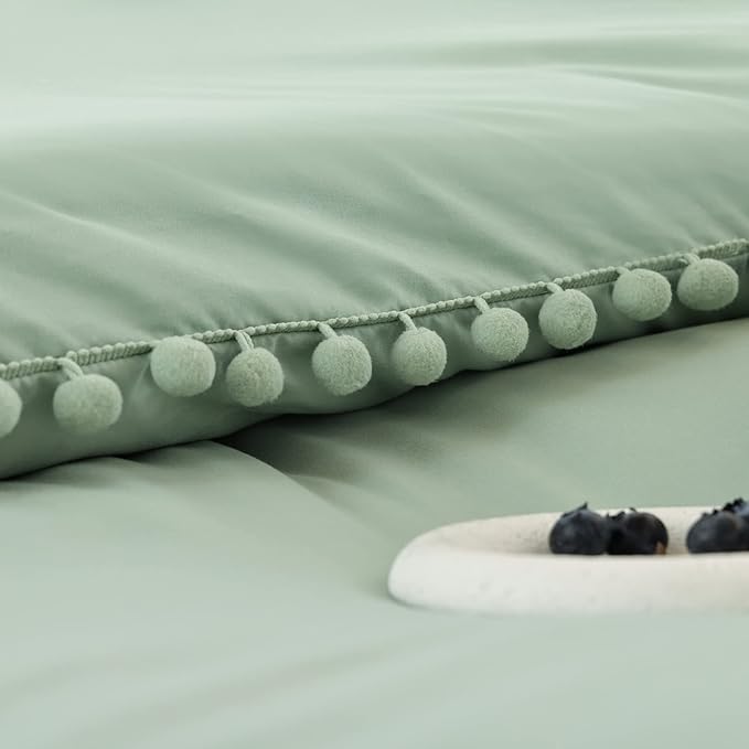 YIRDDEO King Size Comforter Set - King Size Comforter with Ball Pom Fringe, Soft King Bedding Set for All Seasons - 3 Pieces, 1 Comforter (104"x90"inches) & 2 Pillow Shams(20"x36"), Sage Green