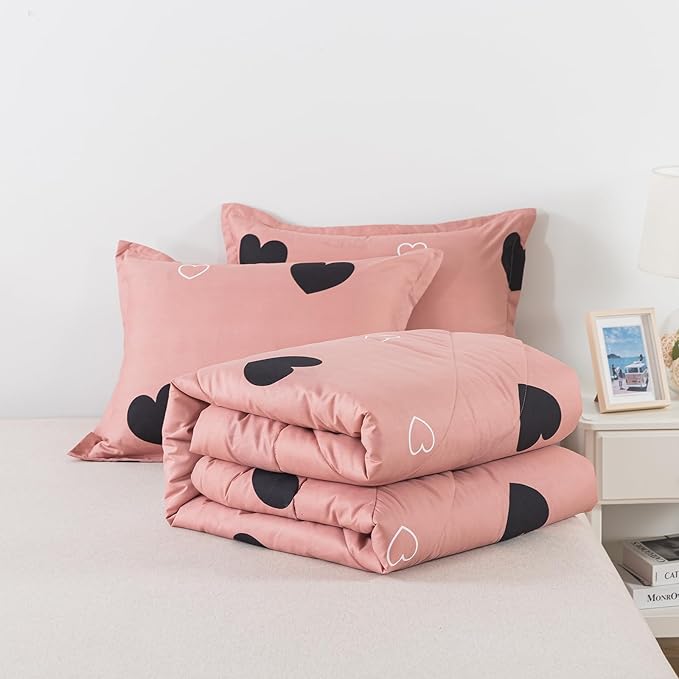 Caressma Queen Comforter Set Cameo Brown, Pink Cute Love Heart Sexy Comforter Bedding Set for All Seasons, Geometric Soft Microfiber 3 Pieces Comforter Set with Pillowshams