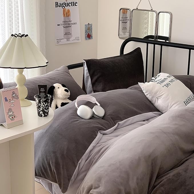 Wellboo Grey Gradient Comforter Set - Queen Size, Silver & Dark Grey Velvet & Flannel Quilts, Modern Farmhouse Abstract Art, Micromink Sherpa Fuzzy Plush Bed