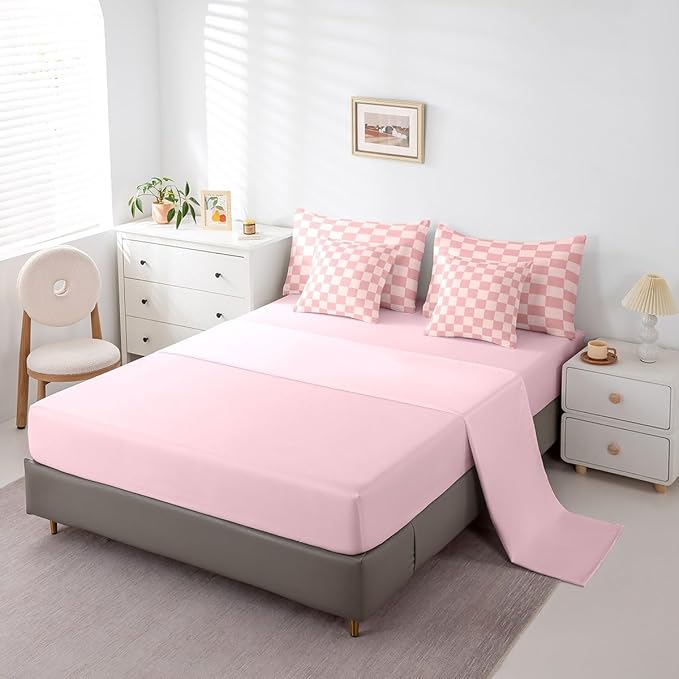 Feelyou Checkered Retro 7 Piece Bedding Set Teen Women Men Pink Gradient Plaid Comforter Set with Sheets King Size Kids Boys Geometric Vintage Bed in a Bag Modern Simple Groovy Aesthetic Room Decor
