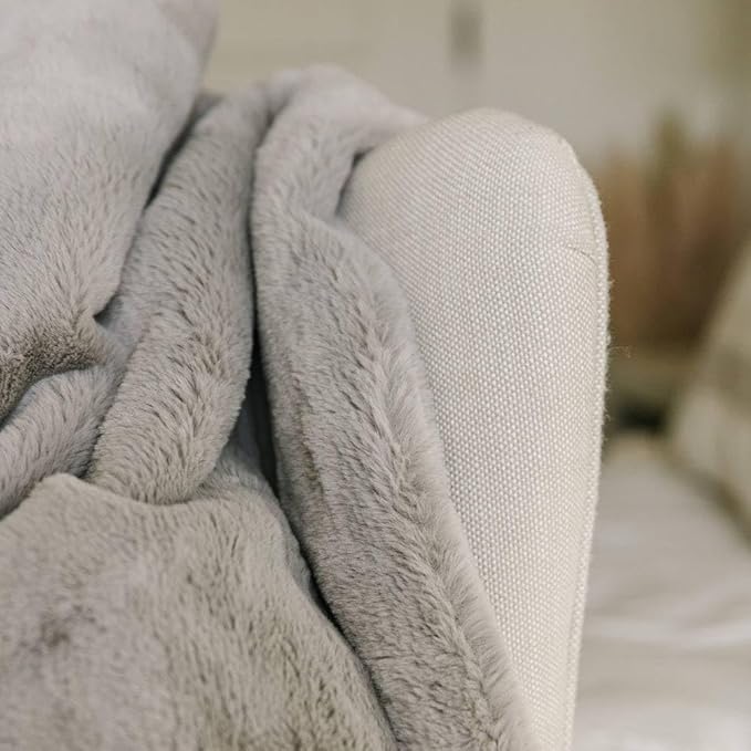 Minky Designs Ash Gray Minky Blanket – Ultra Soft Faux Fur Throw Blanket for Couch, Bed & Home – Fluffy, Warm & Luxurious – Posh Collection (X-Large, 60x84)
