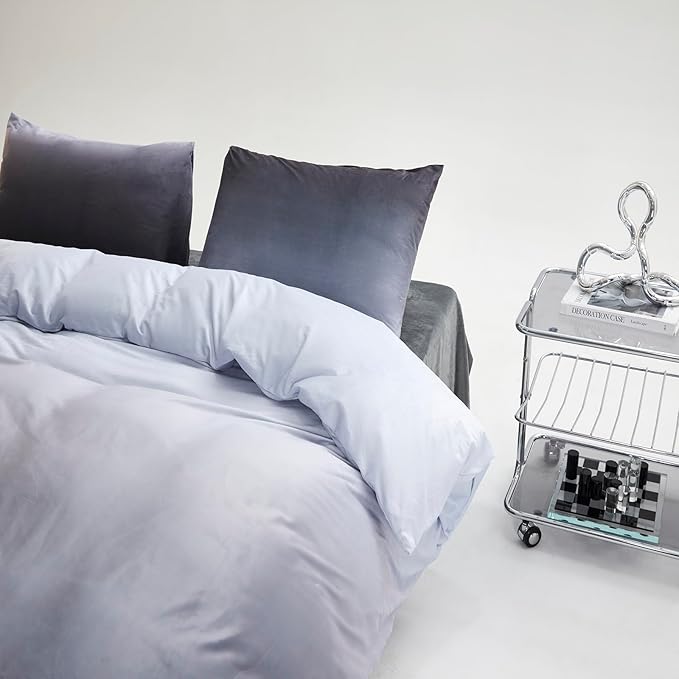 CLOTHKNOW Grey White Fluffy King Comforter Set Velvet Bedding Comforter Sets Soft Gray Comforter with 2 x Pillow Cases