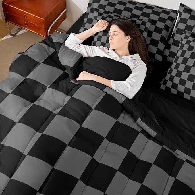 Checkered Retro Comforter Set Twin Size 7 Pieces Black Grey Plaid Bedding Set for Kids Boys Girls Geometric Vintage Bed in a Bag Modern Simple Groovy Aesthetic Bedroom Decor Quilted Lightweight