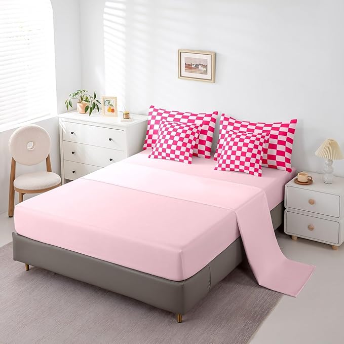 Feelyou Checkered 7 Piece Bedding Set Teen Women Boho Modern Cute Aesthetic Decorative Girly Comforter Set with Sheets Twin Size Kids Boys Geometric Chic Bed in a Bag Pink White Plaid Room Decor