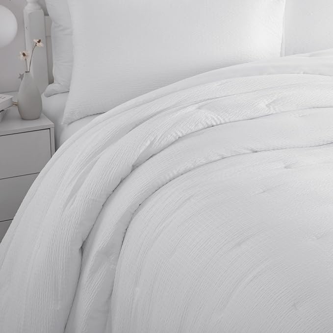 HOMBYS 3 Piece Seersucker Oversized King Comforter Set 98x120, Breathable White Soft Comforter Set, Lightweight Bedding Comforter Sets with Comforter for All Season