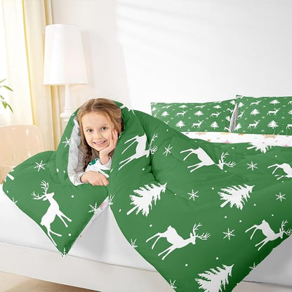 Christmas Deer Kids Bedding Set King Size,Snowflake Pine Tree Comforter Set，Rustic Farmhouse Xmas Quilt Comforter,Green White Bedroom Duvet Insert,2 Pillowcases