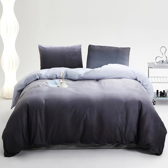 karever Gray White Gradient Comforter Set Queen Gray Velvet Bedding Comforter Modern Plain White and Deep Gray Gradient Soft Quilt Farmhouse Flannel Comforter Warm Queen Bed Comforter