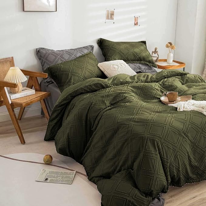 Nanko Queen Size Comforter Set Olive Green Tufted Jacquard Boho Geometry Soft Shabby Chic Down Alternative Microfiber Bedding - All Season Duvet Modern Farmhouse Bed Set Women Men 90x90 3pc Dark Green