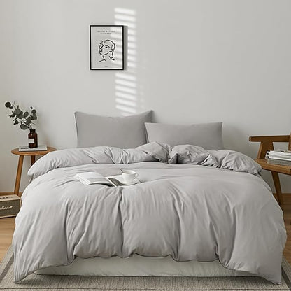 CLOTHKNOW Grey California King Comforter Set 3Pcs Light Grey Bedding Comforter Sets Soft Silver Comforters with 2 x Pillow Cases