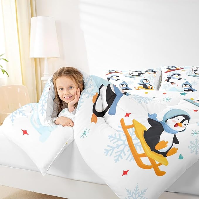 Cute Cartoon Skiing Penguin Boys Girls Comforter Set,Merry Christmas Theme Duvet Set for Room Decor,Winter Snowflake New Year Brushed Microfiber Soft Quilt Cover,Full