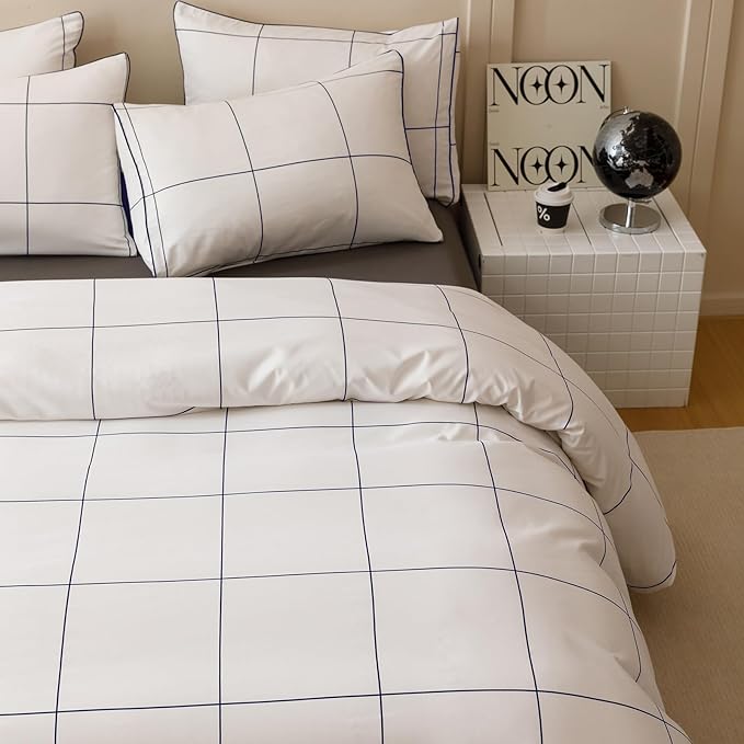 KAREVER White Grid Comforter Twin Boys Grils Navy Blue Square Lines Checkered Bedding Set Twin White Plaid Comforter Twin Size