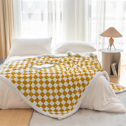 LOMAO Sherpa Throw Blanket Fleece Blanket with Checkered Pattern Soft Thick Blanket for Couch, Bed, Sofa Luxurious Warm and Cozy for All Seasons (Yellow, 51"x63")