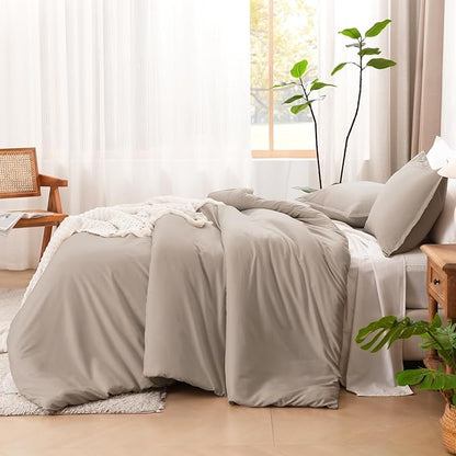 Litanika Light Coffee Oversized King Comforter Set Super King Plus Size, 3 Pieces Lightweight Solid Bedding Comforter Set, All Season Fluffy Bed Set (128x120In Comforter & 2 Pillowcases)