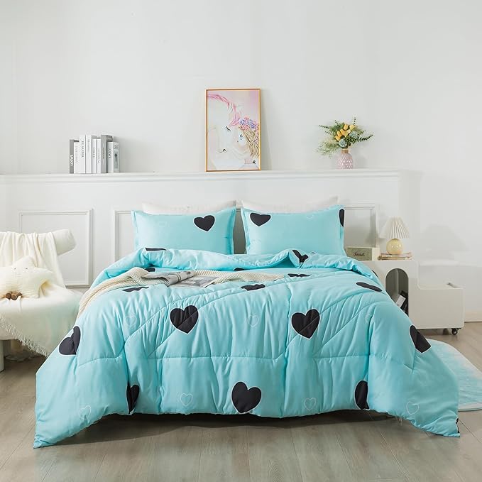 Caressma Love Pattern Girls Comforter Set Queen Size, Sky Blue Cute Love Heart Print Comforter Bedding Set for All Seasons, Geometric Soft Microfiber 3 Pieces Comforter Set with Pillowcases