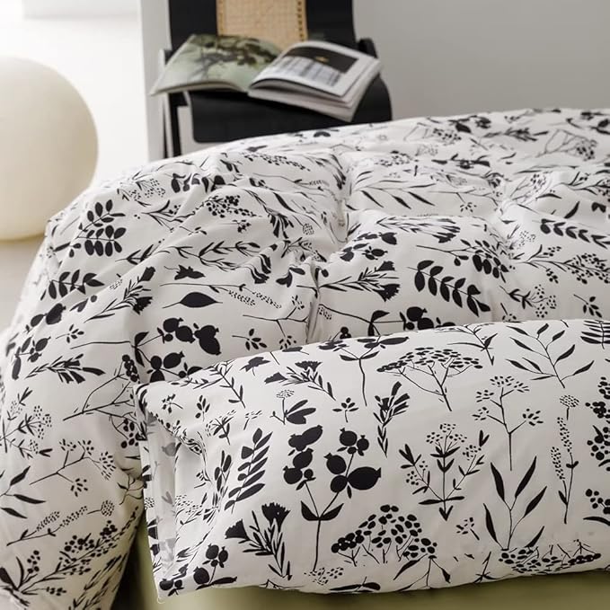 CLOTHKNOW White Black Full Size Comforter Set 3Pcs Black Floral Bedding Comforter Sets White Boho Bedding Full Sets Black Flowers Bed Comforter Sets