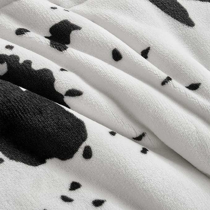 Petrichor Velvet Flannel Twin Comforter Set-Cow Print Western Style Blanket,Luxury Fuzzy Heavy Bedding Set, 2 Pieces Plush Winter Bed Set with Comforter (68"x88") & 1 Pillow Shams (20"x26")