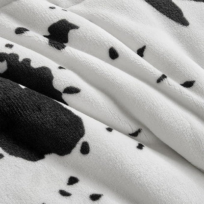 Petrichor Velvet Flannel Queen Comforter Set-Cow Print Western Style Blanket,Luxury Fuzzy Heavy Bedding Set, 3 Pieces Plush Winter Bed Set with Comforter (90"x90") & 2 Pillow Shams (20"x26")