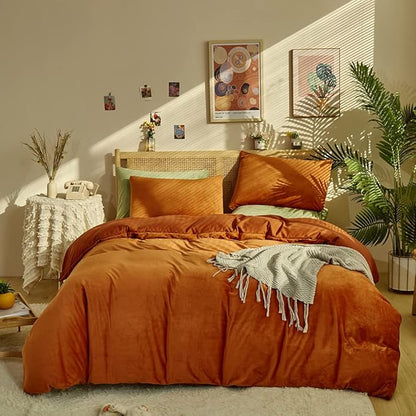 CLOTHKNOW Burnt Orange Fluffy Comforter Full Size Sets 3Pcs Velvet Bedding Comforter Sets Soft Caramel Orange Comforter with 2 x Pillow Cases