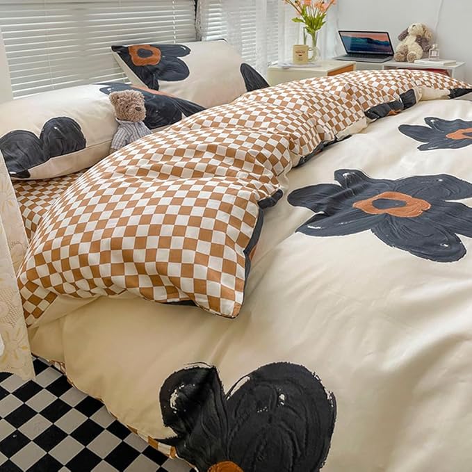 CLOTHKNOW Black Sunflower Full Size Comforter Sets Floral Bedding Comforter Sets Pumpkin Plaid Comforter Beige Black Comforter with 2 x Pillow Cases