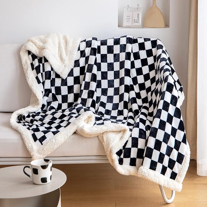 LOMAO Sherpa Throw Blanket Fleece Blanket with Checkered Pattern Soft Thick Blanket for Couch, Bed, Sofa Luxurious Warm and Cozy for All Seasons (Black, 90"x90")