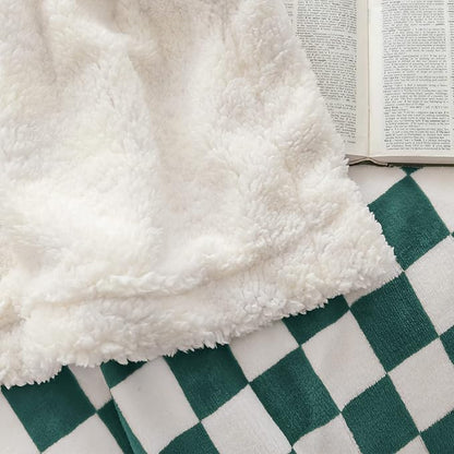 LOMAO Sherpa Throw Blanket Fleece Blanket with Checkered Pattern Soft Thick Blanket for Couch, Bed, Sofa Luxurious Warm and Cozy for All Seasons (Green, 51"x63")