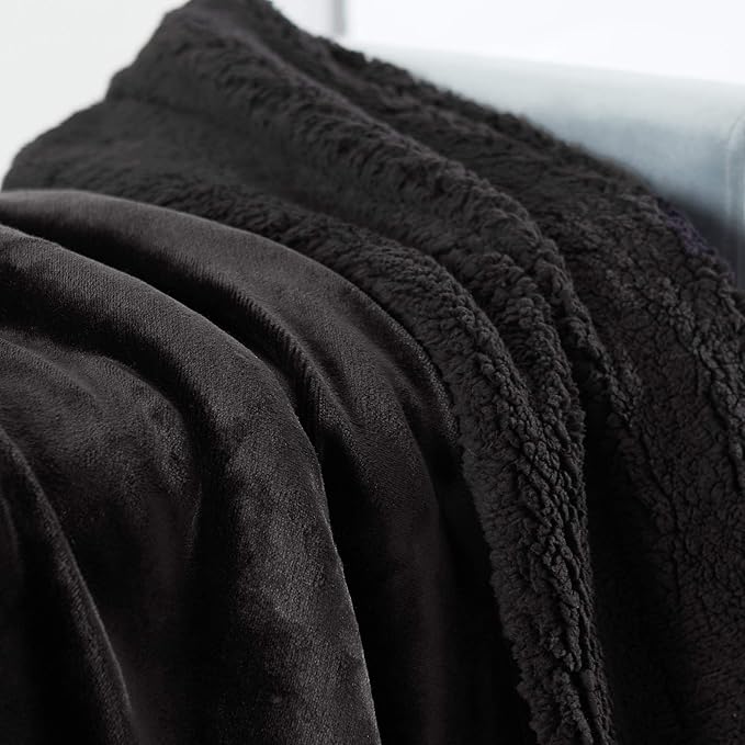 Genteele Sherpa Throw Blanket Super Soft Reversible Ultra Luxurious Plush Blanket, 102 x 90 inches, Black/Black