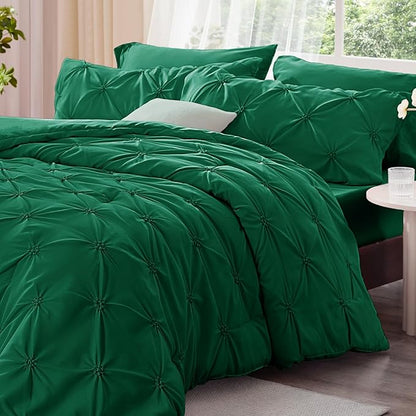 BEDELITE Forest Green Queen Comforter Set - 3 Pieces Boho Pintuck Bedding Comforter Sets, Lightweight Soft & Warm Bed Comforter Queen with 2 Pillowcases for All Season