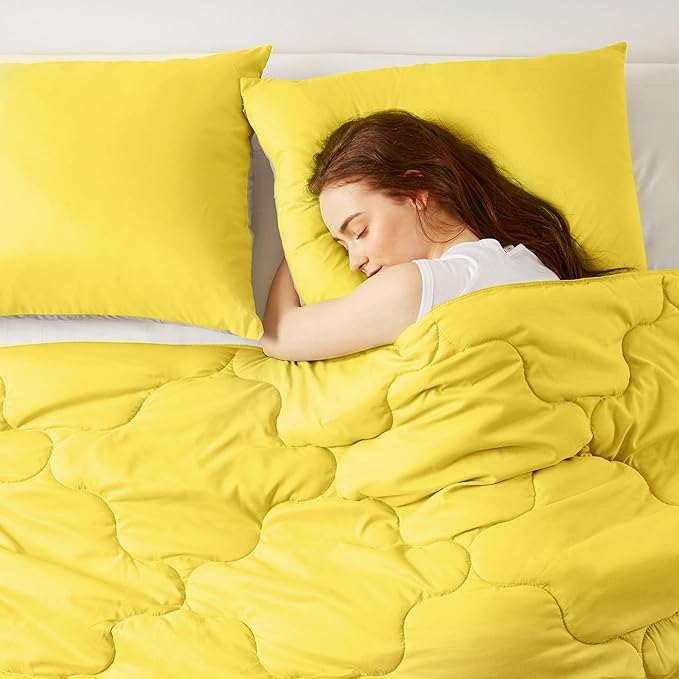 Comfort Spaces Vixie Reversible Comforter Set - Trendy Casual Geometric Quilted Cover, All Season Down Alternative Cozy Bedding, Matching Sham, Grey/Yellow, Full/Queen 3 piece