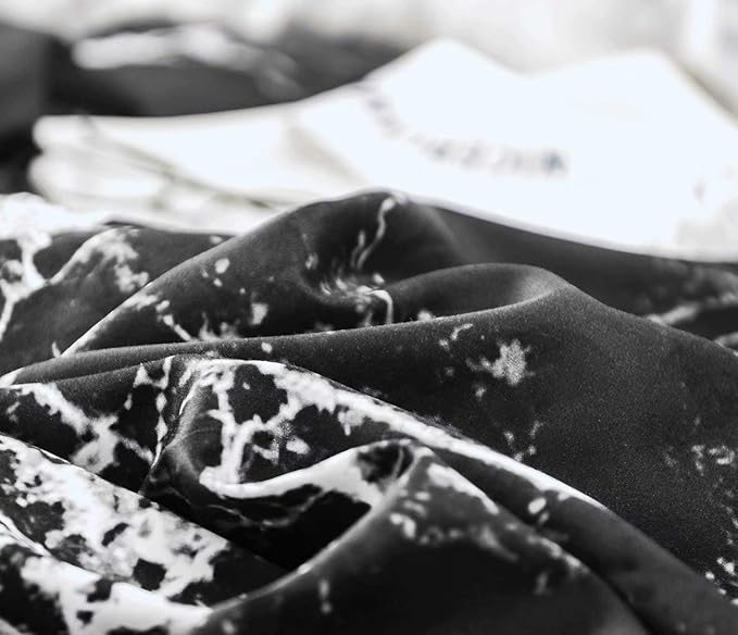 CLOTHKNOW Black White King Size Comforter Set Marble Bedding Comforter Sets All Season Black Comforter Abstract Comforter with 2 x Pillow Cases