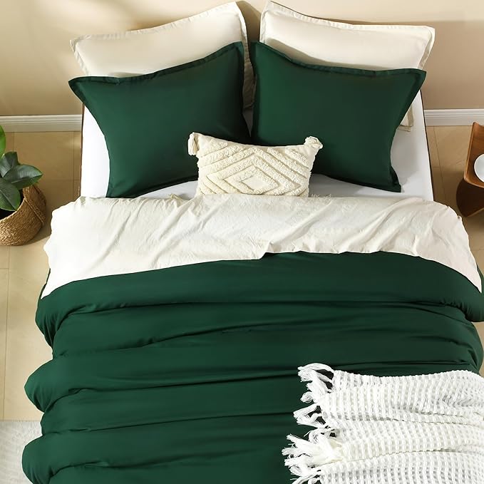 Litanika Dark Emerald Green King Comforter Set, 3 Pieces Solid Forest Bedding Set, All Season Fluffy Bed Set (104x90In Comforter & 2 Pillowcases)