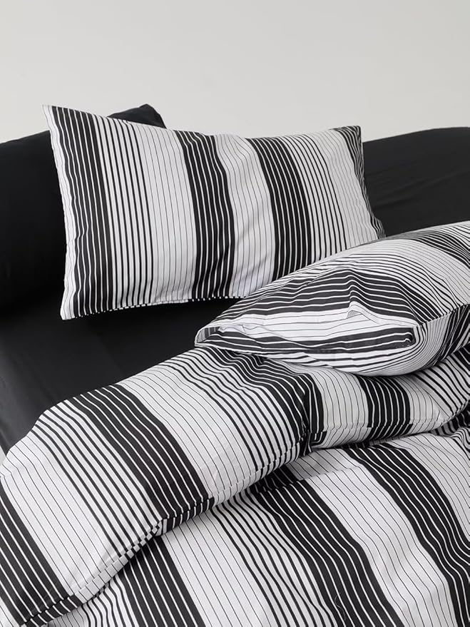 CLOTHKNOW Black White King Size Comforter Set Striped Bedding Comforter Sets Farmhouse Comforter King Soft Comforter with 2 x Pillow Cases