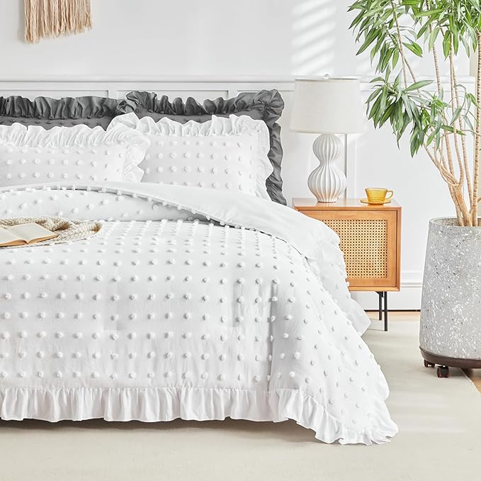 Flysheep Tufted Dots Ruffle Comforter Set Twin Size, 3 Pieces White Vintage Farmhouse Shabby Chic Comforters, Jacquard Boho Bohemian Bedding Set for Kids (1 Ruffled Comforter+ 2 Pillow Shams)