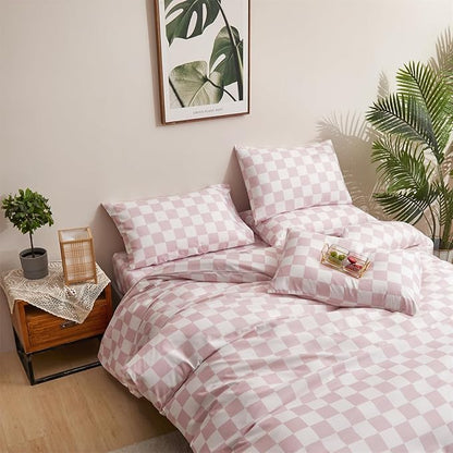 CLOTHKNOW Pink White Grid King Size Comforter Set Plaid Bedding Comforter Sets Soft Checker Geometric Comforter for Girls Women